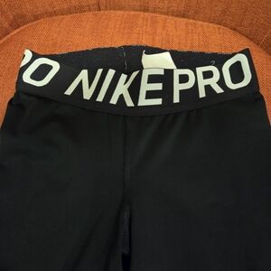Nike Pro Black Performance Leggings